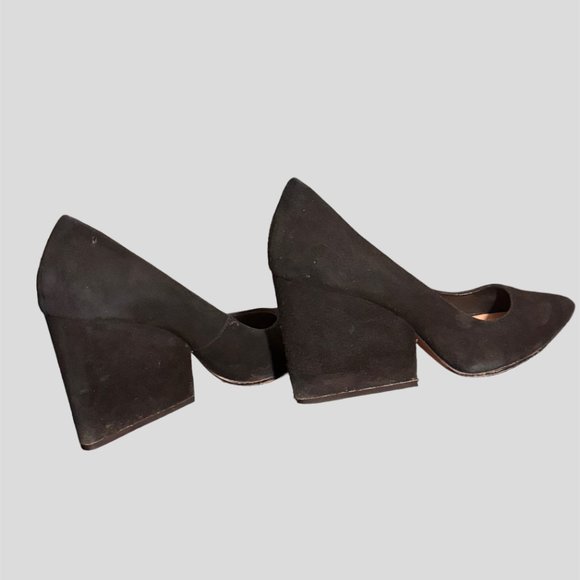 Loeffler Randall size 7 with chunky black heel wedge like silhoutte pump shoe - Picture 1 of 12